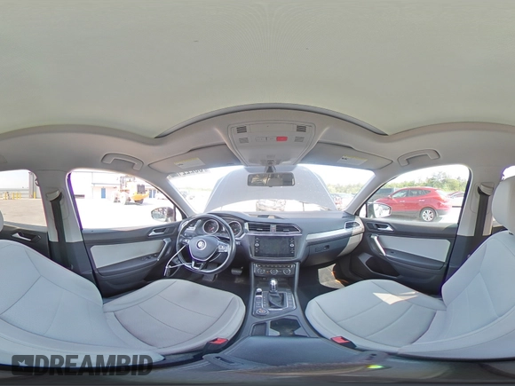 2018 Volkswagen Tiguan SEL with VIN 3VV2B7AX5JM015388, listed as a Copart auction lot 60222195 with 121,389 mi miles and Salvage title. Bid and sale history available at DreamBid. Image 15.