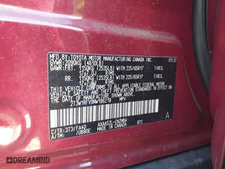 2022 Toyota RAV4 XLE with VIN 2T3W1RFV9NW186218, listed as a IAAI auction lot 41656275 with 27,400 mi miles. Bid and sale history available at carsss.com. Image 9.