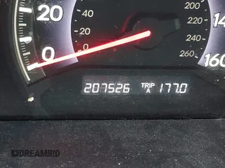 2008 Honda Odyssey LX с VIN 5FNRL38208B103308, выставлен на аукционе IAAI как лот 42252553 с пробегом 207 526 миль миль и . История ставок и продаж доступна на DreamBid. Изображение 7.