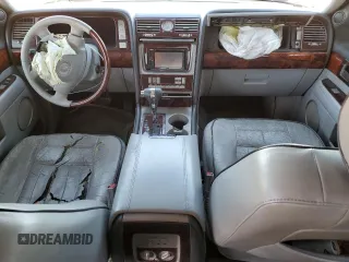 2006 Lincoln Navigator Luxury with VIN 5LMFU27526LJ08518, listed as a Copart auction lot 43039415 with 175,393 mi miles and Salvage Title. Bid and sale history available at carsss.com. Image 8.