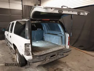 2002 Chevrolet Suburban LT with VIN 3GNFK16Z32G332066, listed as a IAAI auction lot 41694175 with 326,044 mi miles. Bid and sale history available at carsss.com. Image 3.