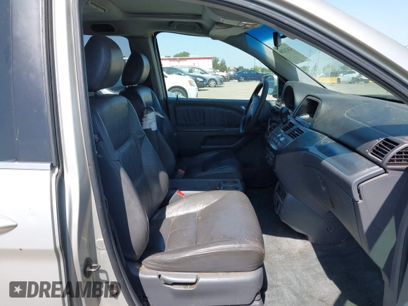 2005 Honda Odyssey EX-L z VIN 5FNRL38765B135803, wystawiony jako IAAI lot #42421288 z przebiegiem 185 043 mil mil oraz . Historia ofert i sprzedaży dostępna na DreamBid. Obrazek 5.