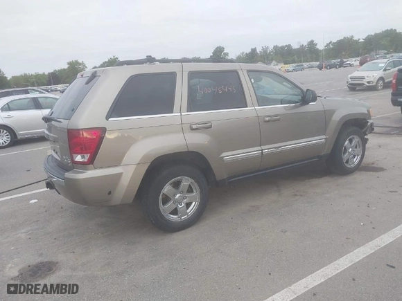 2005 Jeep Grand Cherokee Limited with VIN 1J4HR58205C511669, listed as a IAAI auction lot 40045443 with NaN miles. Bid and sale history available at carsss.com. Image 4.