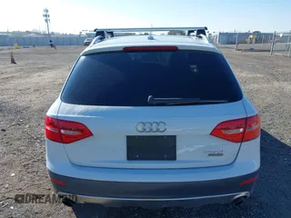 2015 Audi allroad Premium with VIN WA1TFAFL7FA117297, listed as a IAAI auction lot 41384957 with 111,653 mi miles. Bid and sale history available at carsss.com. Image 16.