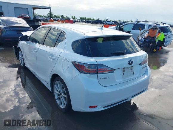 2013 Lexus CT 200h with VIN JTHKD5BH8D2164389, listed as a IAAI auction lot 42078280 with 141,300 mi miles and . Bid and sale history available at DreamBid. Image 3.