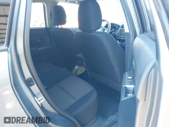 2019 Mitsubishi Outlander Sport SE 2.0 with VIN JA4AP4AU6KU024429, listed as a IAAI auction lot 41665570 with 117,172 mi miles. Bid and sale history available at carsss.com. Image 8.