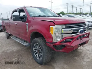 2017 Ford Super Duty F-250 SRW Lariat with VIN 1FT7W2B65HED25087, listed as a IAAI auction lot 42117125 with 122,369 mi miles. Bid and sale history available at carsss.com. Image 1.