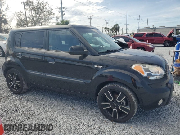2010 Kia Soul + with VIN KNDJT2A23A7127079, listed as a Copart auction lot 88936035 with 101,690 mi miles and Salvage Title. Bid and sale history available at carsss.com. Image 4.