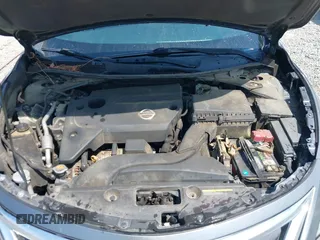 2014 Nissan Altima S with VIN 1N4AL3AP7EN355837, listed as a IAAI auction lot 42102259 with 290,639 mi miles and . Bid and sale history available at carsss.com. Image 10.