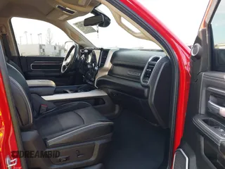 2022 Ram 2500 Laramie с VIN 3C6UR5FL9NG249297, выставлен на аукционе IAAI как лот 41170224 с пробегом 20 898 миль миль и . История ставок и продаж доступна на DreamBid. Изображение 5.