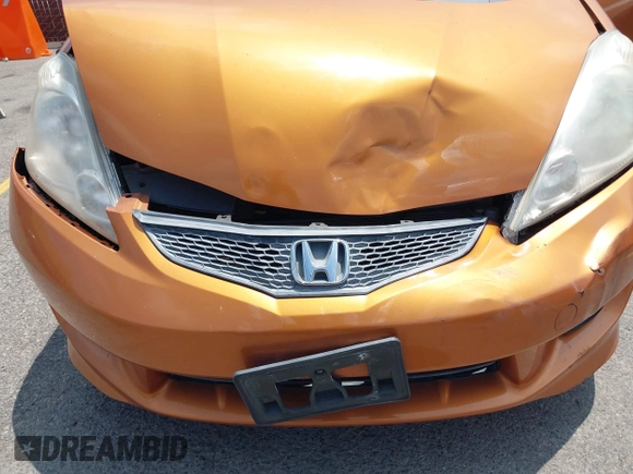 2009 Honda Fit Sport with VIN JHMGE88409S069339, listed as a IAAI auction lot 42498138 with 95,457 mi miles and . Bid and sale history available at DreamBid. Image 6.