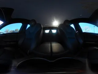 2020 Tesla Model S Long Range с VIN 5YJSA1E26LF411172, выставлен на аукционе IAAI как лот 41318180 с пробегом 45 332 миль миль и . История ставок и продаж доступна на DreamBid. Изображение 21.