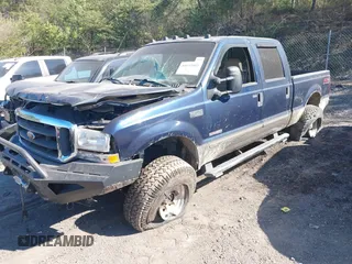 2004 Ford F-350 XL z VIN 1FTSW31P44EC96363, wystawiony jako IAAI lot #41632997 z przebiegiem 208 382 mil mil oraz . Historia ofert i sprzedaży dostępna na DreamBid. Obrazek 2.