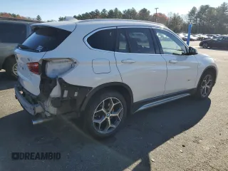 2016 BMW X1 xDrive28i with VIN WBXHT3C32G5E52052, listed as a Copart auction lot 79522024 with 76,995 mi miles and Salvage Title. Bid and sale history available at carsss.com. Image 3.