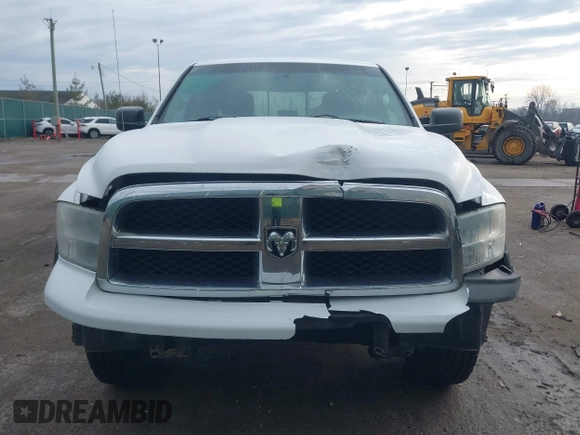 2012 Ram 1500 Big Horn z VIN 1C6RD6GT0CS323124, wystawiony jako IAAI lot #41486027 z przebiegiem 107 784 mil mil oraz . Historia ofert i sprzedaży dostępna na DreamBid. Obrazek 13.