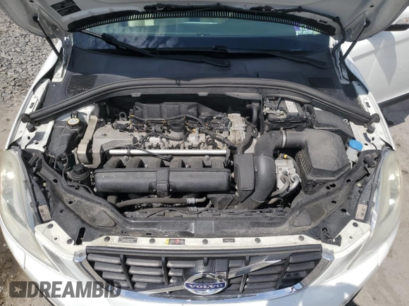 2013 Volvo XC60 3.2L z VIN YV4940DZ1D2451594, wystawiony jako Copart lot #53682435 z przebiegiem 219 668 mil mil oraz Szkoda całkowita • Salvage title. Historia ofert i sprzedaży dostępna na DreamBid. Obrazek 12.