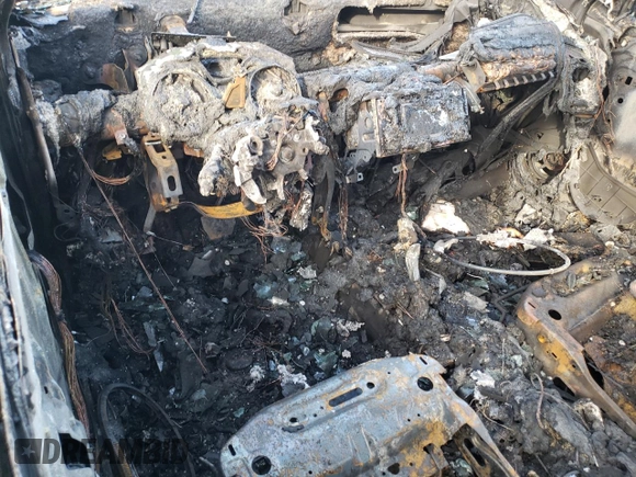 2017 Nissan Altima S z VIN 1N4AL3AP3HN321690, wystawiony jako Copart lot #53532975 z przebiegiem Nie podano mil oraz Szkoda całkowita • Salvage title. Historia ofert i sprzedaży dostępna na DreamBid. Obrazek 8.
