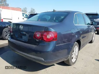 2009 Volkswagen Jetta TDI with VIN 3VWRL71K99M030967, listed as a IAAI auction lot 42759631 with 152,336 mi miles and . Bid and sale history available at DreamBid. Image 4.