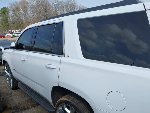 2019 Chevrolet Tahoe LT with VIN 1GNSCBKC6KR345154, listed as a IAAI auction lot 41808536 with 124,325 mi miles. Bid and sale history available at carsss.com. Image 14.