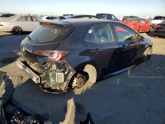 2020 Toyota Corolla Hatchback XSE with VIN JTNC4RBE3L3079340, listed as a Copart auction lot 79960214 with 56,119 mi miles and Salvage Title. Bid and sale history available at carsss.com. Image 3.