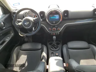 2018 MINI Countryman Cooper S with VIN WMZYT3C35J3E93209, listed as a Copart auction lot 72223584 with 88,070 mi miles and Salvage Title. Bid and sale history available at carsss.com. Image 8.
