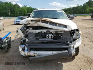 2015 Toyota Tundra 4WD Truck SR5 with VIN 5TFDW5F16FX417913, listed as a Copart auction lot 53670524 with 104,439 mi miles. Bid and sale history available at carsss.com. Image 5.