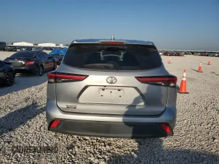 2020 Toyota Highlander L with VIN 5TDCZRBH8LS030357, listed as a Copart auction lot 52775755 with 106,402 mi miles and Clean title. Bid and sale history available at DreamBid. Image 6.
