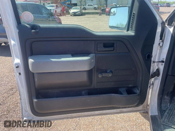2011 Ford F-150 XL with VIN 1FTFX1CFXBKD90897, listed as a IAAI auction lot 42082466 with 224,994 mi miles. Bid and sale history available at carsss.com. Image 1.