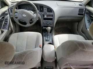 2006 Hyundai Elantra GLS z VIN KMHDN46D06U362329, wystawiony jako Copart lot #54835165 z przebiegiem 133 013 mil mil oraz Tytuł czysty. Historia ofert i sprzedaży dostępna na DreamBid. Obrazek 8.