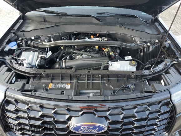 2025 Ford Explorer ST-Line with VIN 1FMUK7KH5SGB97289, listed as a Copart auction lot 58776885 with 985 mi miles and Salvage title. Bid and sale history available at DreamBid. Image 12.