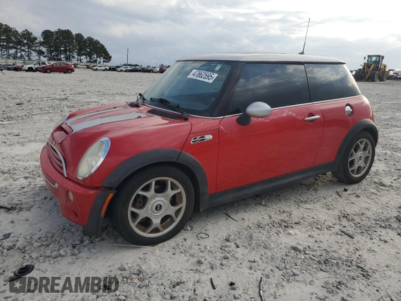 2006 MINI Hardtop S z VIN WMWRE33576TJ36468, wystawiony jako Copart lot #47862595 z przebiegiem 123 797 mil mil oraz Szkoda całkowita • Salvage title. Historia ofert i sprzedaży dostępna na DreamBid. Obrazek 1.