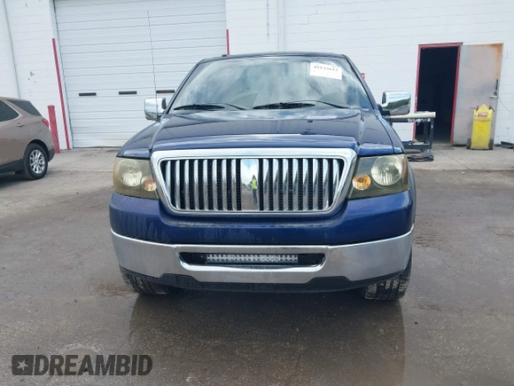 2008 Ford F-150 XLT с VIN 1FTPW12V98FA22809, выставлен на аукционе IAAI как лот 42133613 с пробегом 267 326 миль миль и . История ставок и продаж доступна на DreamBid. Изображение 12.