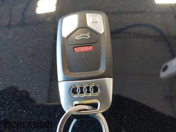 2018 Audi A5 Sportback Premium Plus with VIN WAUENCF52JA133055, listed as a IAAI auction lot 41644106 with 71,558 mi miles. Bid and sale history available at carsss.com. Image 11.