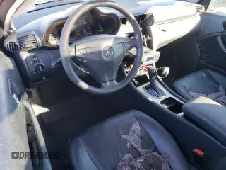 2003 Mercedes-Benz C 230 Kompressor z VIN WDBRN40J93A457704, wystawiony jako Copart lot #81744394 z przebiegiem 158 288 mil mil oraz Szkoda całkowita • Salvage title. Historia ofert i sprzedaży dostępna na DreamBid. Obrazek 8.