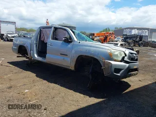 2015 Toyota Tacoma with VIN 3TMLU4ENXFM185841, listed as a IAAI auction lot 41896752 with 111,629 mi miles and . Bid and sale history available at DreamBid. Image 1.