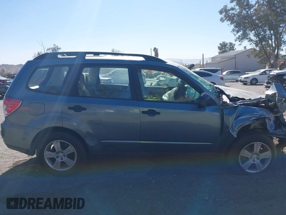 2011 Subaru Forester X z VIN JF2SHABCXBH700936, wystawiony jako IAAI lot #41370510 z przebiegiem 160 626 mil mil oraz . Historia ofert i sprzedaży dostępna na DreamBid. Obrazek 13.