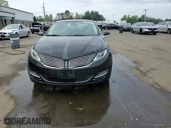 2013 Lincoln MKZ with VIN 3LN6L2JK1DR807478, listed as a Copart auction lot 56911525 with 105,827 mi miles and Salvage title. Bid and sale history available at DreamBid. Image 13.