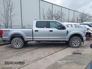 2022 Ford F-250 XL with VIN 1FT7W2BT2NEE45298, listed as a IAAI auction lot 41469889 with 60,306 mi miles and . Bid and sale history available at DreamBid. Image 12.