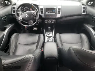 2010 Mitsubishi Outlander GT with VIN JA4JT5AX4AZ007612, listed as a Copart auction lot 38173844 with 147,784 mi miles and Salvage Title. Bid and sale history available at carsss.com. Image 8.