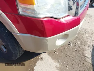 2007 Ford Expedition Eddie Bauer с VIN 1FMFU18557LA93543, выставлен на аукционе IAAI как лот 42227120 с пробегом 187 991 миль миль и . История ставок и продаж доступна на DreamBid. Изображение 15.