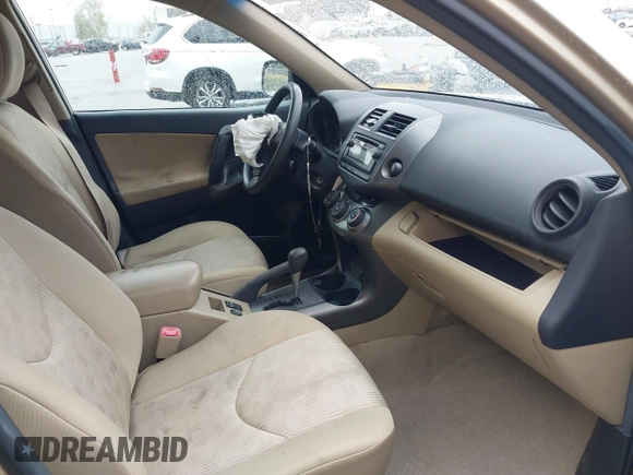 2012 Toyota RAV4 with VIN 2T3ZF4DV4CW126901, listed as a IAAI auction lot 41713361 with 194,828 mi miles. Bid and sale history available at carsss.com. Image 5.