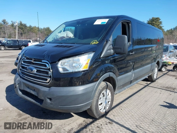2017 Ford Transit XL z VIN 1FBZX2ZM1HKB13397, wystawiony jako IAAI lot #41647229 z przebiegiem 74 549 mil mil oraz . Historia ofert i sprzedaży dostępna na DreamBid. Obrazek 18.