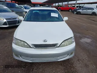 2000 Lexus ES 300 с VIN JT8BF28GXY0265748, выставлен на аукционе IAAI как лот 42394243 с пробегом 225 244 миль миль и . История ставок и продаж доступна на DreamBid. Изображение 6.