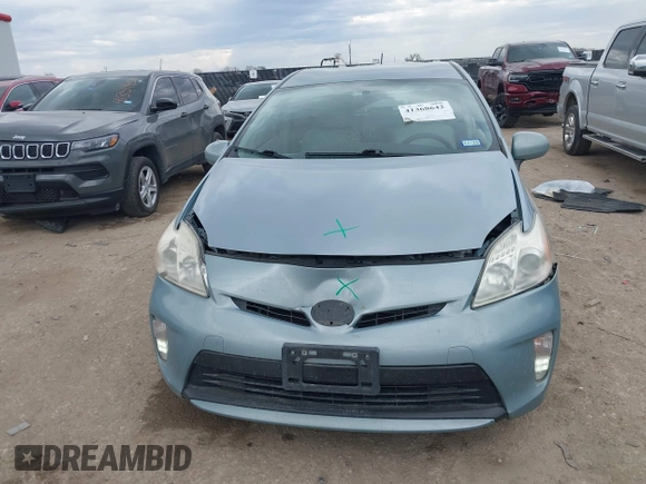2012 Toyota Prius One with VIN JTDKN3DU1C1592757, listed as a IAAI auction lot 41368642 with 162,730 mi miles. Bid and sale history available at carsss.com. Image 12.