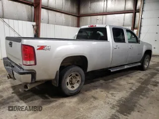 2012 GMC Sierra 2500HD SLT z VIN 1GT121C89CF120127, wystawiony jako Copart lot #42336495 z przebiegiem 142 396 mil mil oraz Szkoda całkowita • Salvage title. Historia ofert i sprzedaży dostępna na DreamBid. Obrazek 3.