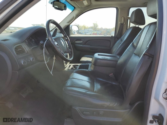 2007 Chevrolet Avalanche LTZ with VIN 3GNFK12387G313473, listed as a Copart auction lot 53617545 with 457,533 mi miles and Clean Title. Bid and sale history available at carsss.com. Image 7.