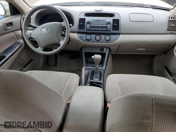 2005 Toyota Camry STD z VIN 4T1BE32K75U522999, wystawiony jako Copart lot #59615405 z przebiegiem Nie podano mil oraz Nie do naprawy • Non repairable. Historia ofert i sprzedaży dostępna na DreamBid. Obrazek 8.