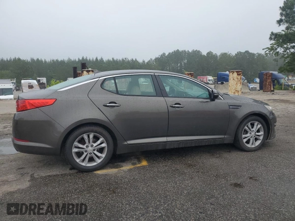 2013 Kia Optima EX z VIN 5XXGN4A70DG207530, wystawiony jako Copart lot #58270795 z przebiegiem 188 998 mil mil oraz Szkoda całkowita • Salvage title. Historia ofert i sprzedaży dostępna na DreamBid. Obrazek 3.