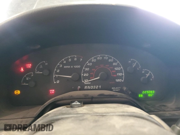 2002 Ford Explorer XLT z VIN 1FMZU73E62UC79442, wystawiony jako Copart lot #49327945 z przebiegiem 223 283 mil mil oraz Czysty tytuł • Clean title. Historia ofert i sprzedaży dostępna na DreamBid. Obrazek 9.