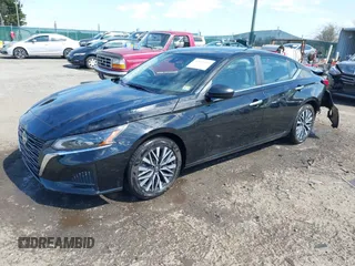 2024 Nissan Altima SV with VIN 1N4BL4DV1RN430851, listed as a IAAI auction lot 41814489 with 8,597 mi miles and . Bid and sale history available at DreamBid. Image 17.